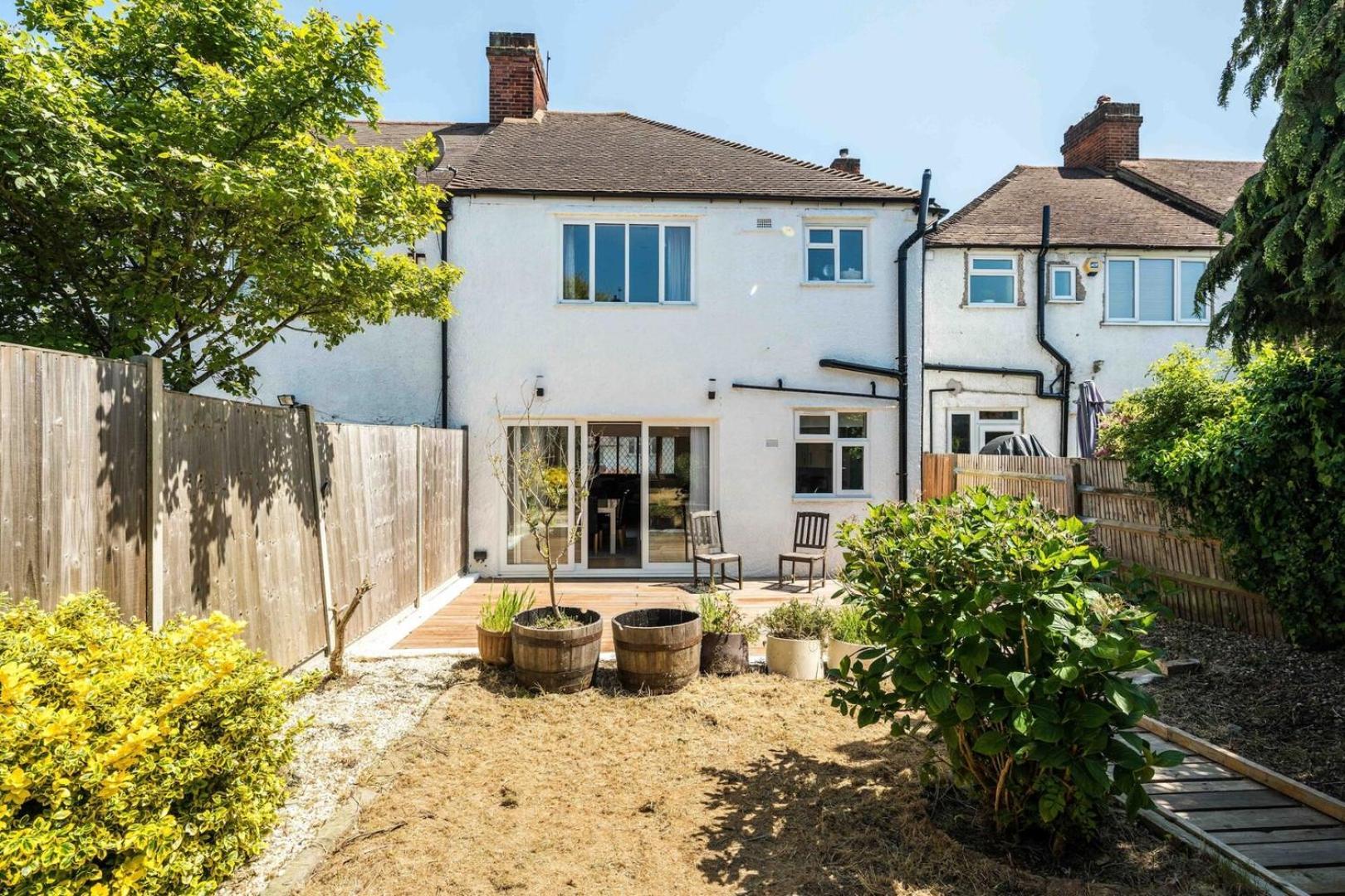 Villa Elegant 2Bd House With Garden And Decked Patio Londres Exterior foto